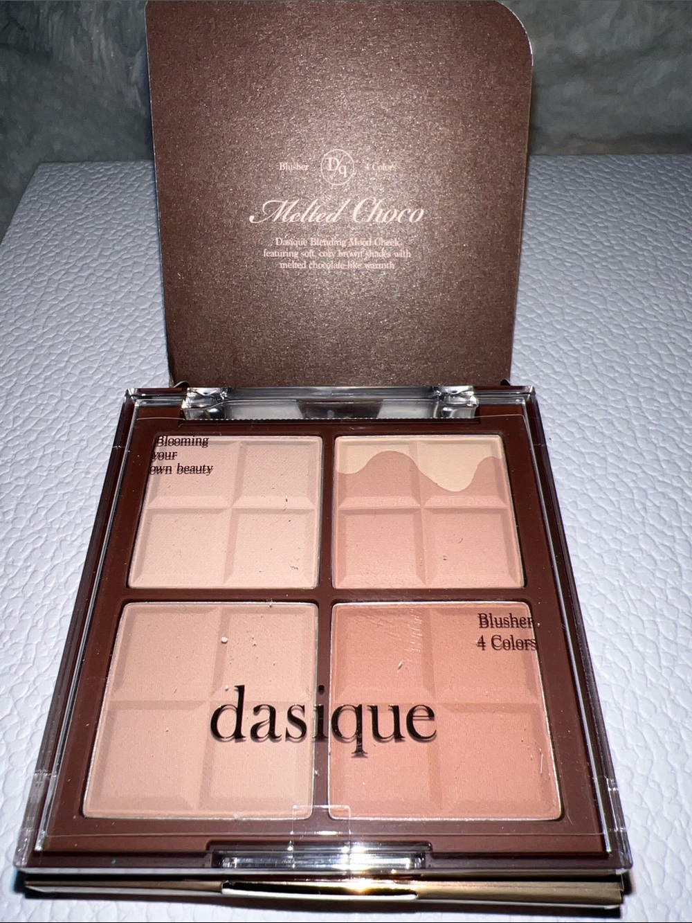 Dasique Melted Choco Blusher